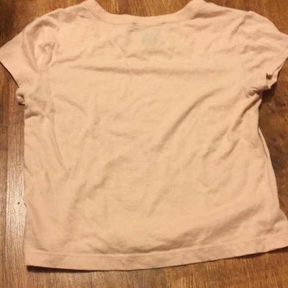 pink tshirt - Picture 2 of 2